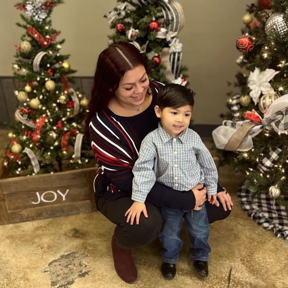 Meet your Posher, Desiree - Picture 1 of 1